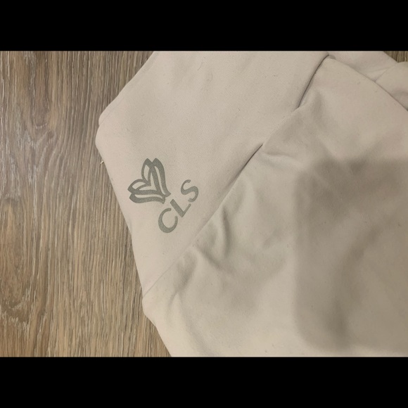 SOLD - Picture 4 of 6